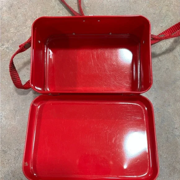 Vintage 1996 Hello Kitty Red and White Tin Box Bag - Picture 6 of 7